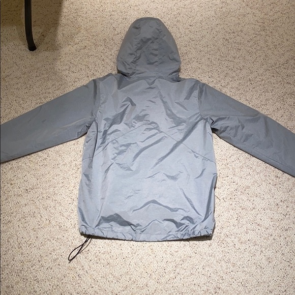 Grey Quicksilver Wind Breaker - Picture 2 of 4